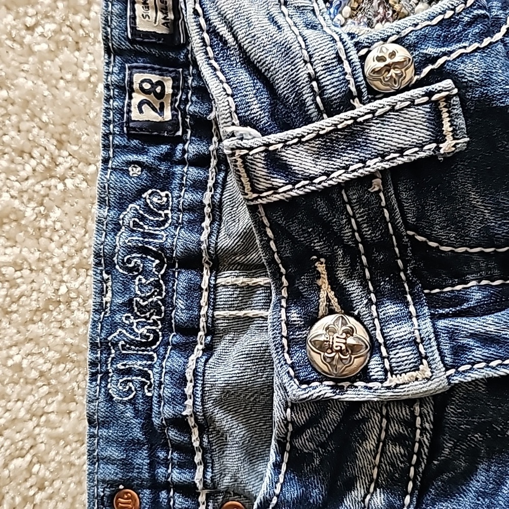 Jeans - Picture 5 of 8